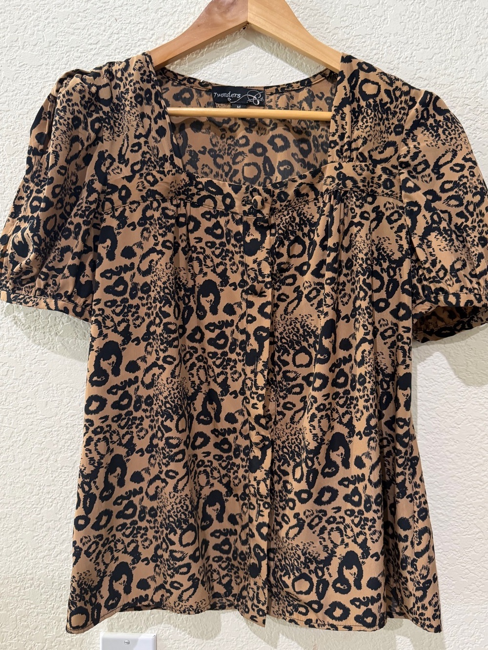 Blouse Leopard Print Puff Sleeve